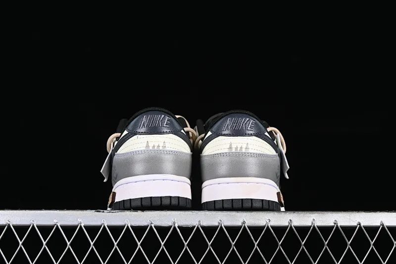 All Categories Nk SB Dunk Series Nk SB Dunk Low Low-top sneakers Nk Dunk Low Panda Prank-Jungle Crossing Crossing the Mountain to Enjoy Yourself Mountain Color SB Strap Low-top Casual Shoes FD0831-002